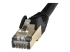 StarTech.com 10m CAT6A Ethernet Cable, 10 Gigabit Shielded Snagless RJ45 100W PoE Patch Cord, CAT 6A 10GbE STP Network Cable w/Strain Relief, Black, Fluke Tested/UL Certified Wiring/TIA - Närbild